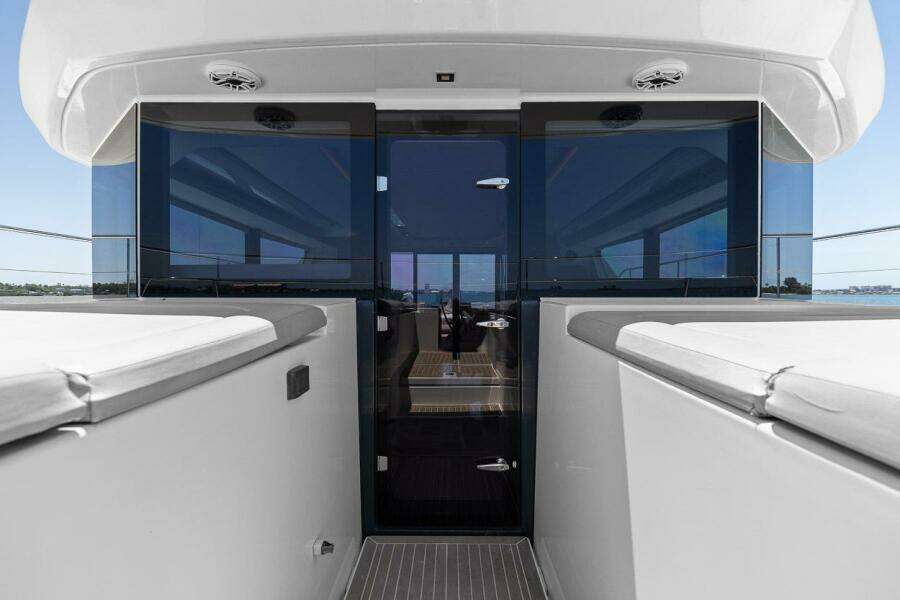 2021 Leopard 53 Powercat