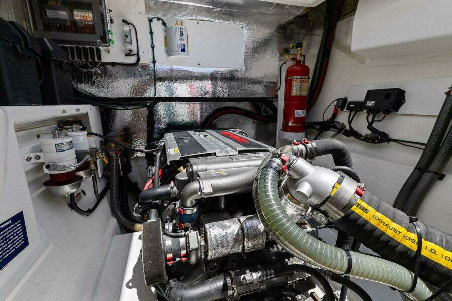 2021 Leopard 53 Powercat