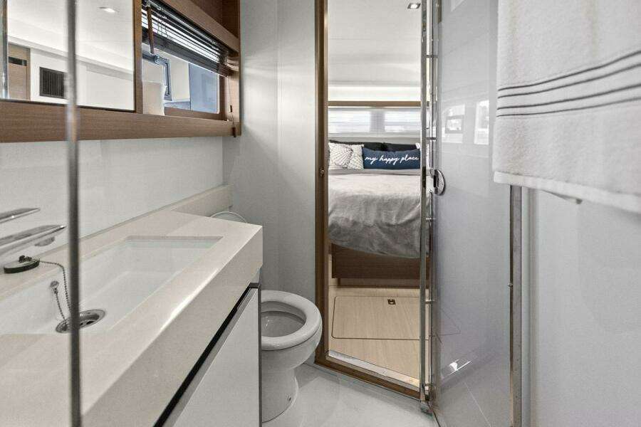 2021 Leopard 53 Powercat