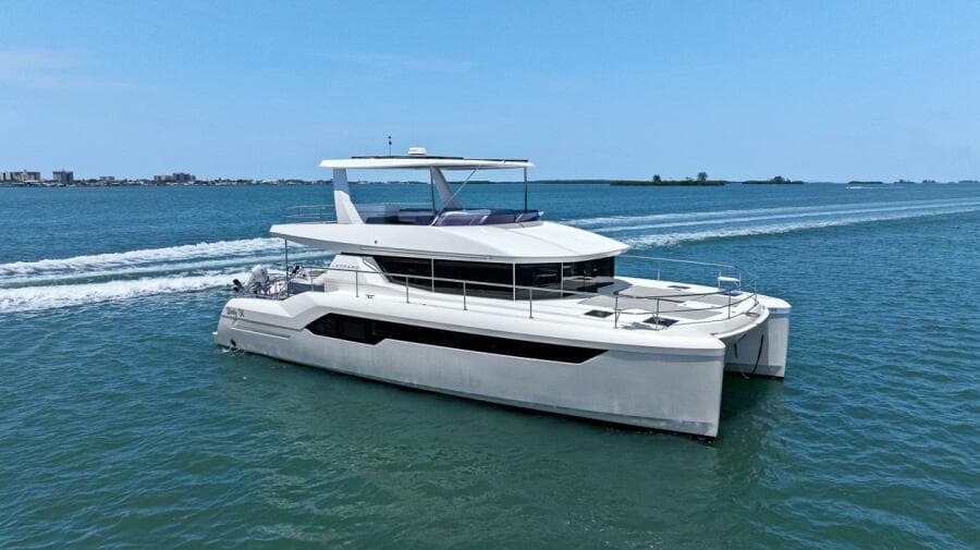 2021 Leopard 53 Powercat