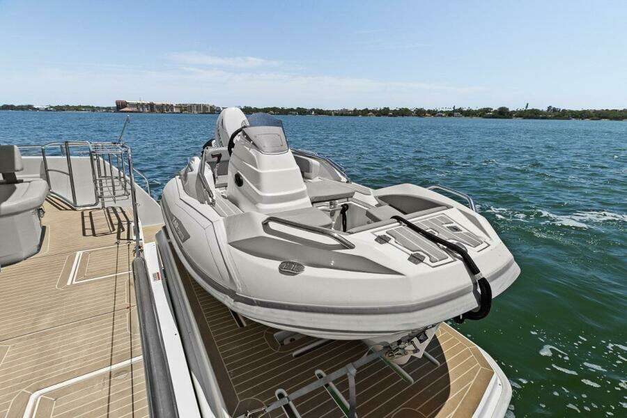 2021 Leopard 53 Powercat