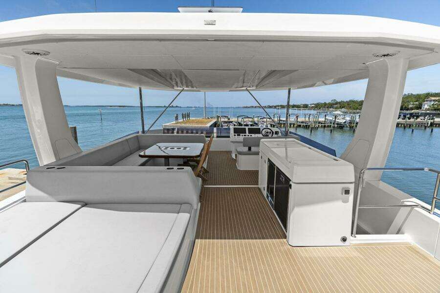 2021 Leopard 53 Powercat