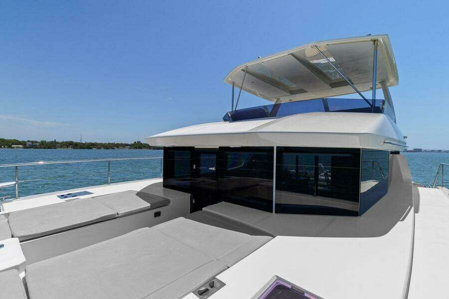 2021 Leopard 53 Powercat