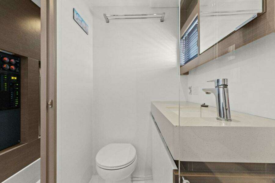 2021 Leopard 53 Powercat