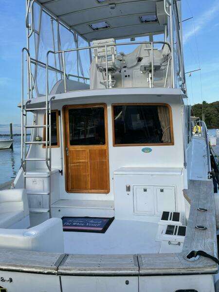 1996 Egg Harbor by Cayman