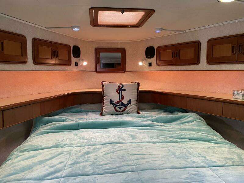 1996 Egg Harbor by Cayman