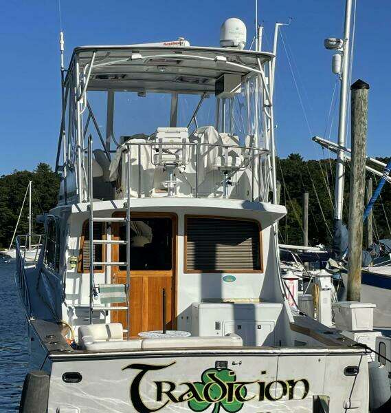 1996 Egg Harbor by Cayman