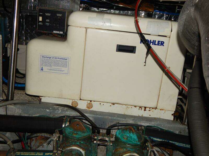 1996 Egg Harbor by Cayman