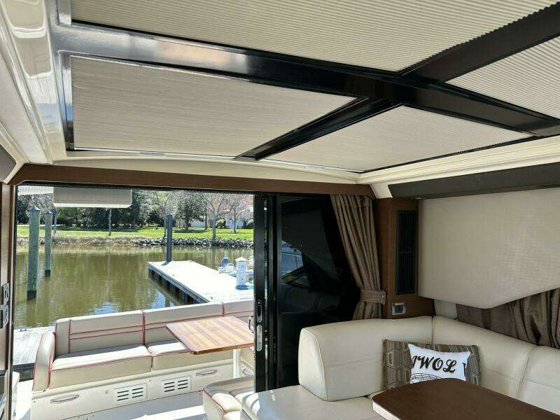 2016 Sea Ray 510 Sundancer