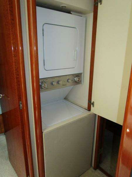 Forward Companionway Laundry