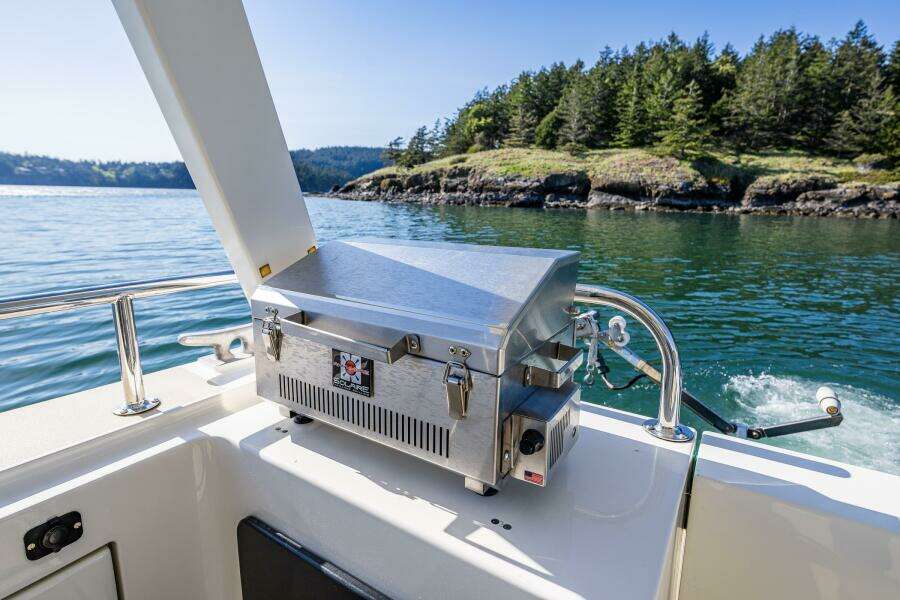 2009 Coastal Craft 400 IPS