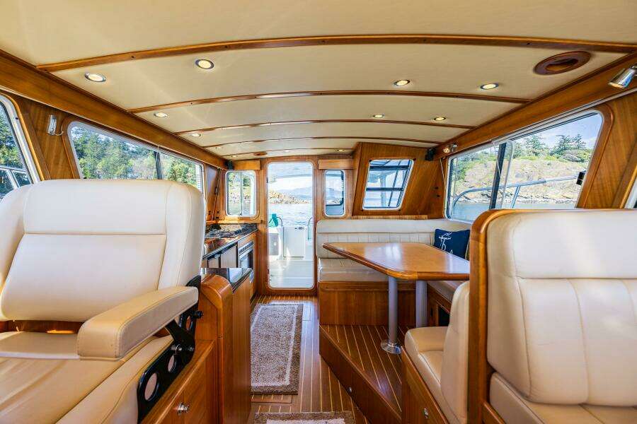 2009 Coastal Craft 400 IPS