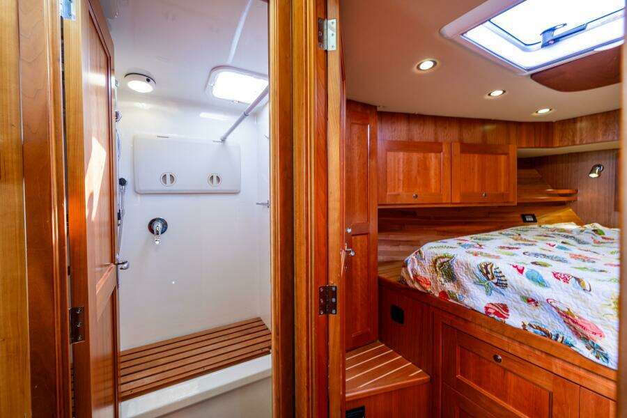 2009 Coastal Craft 400 IPS