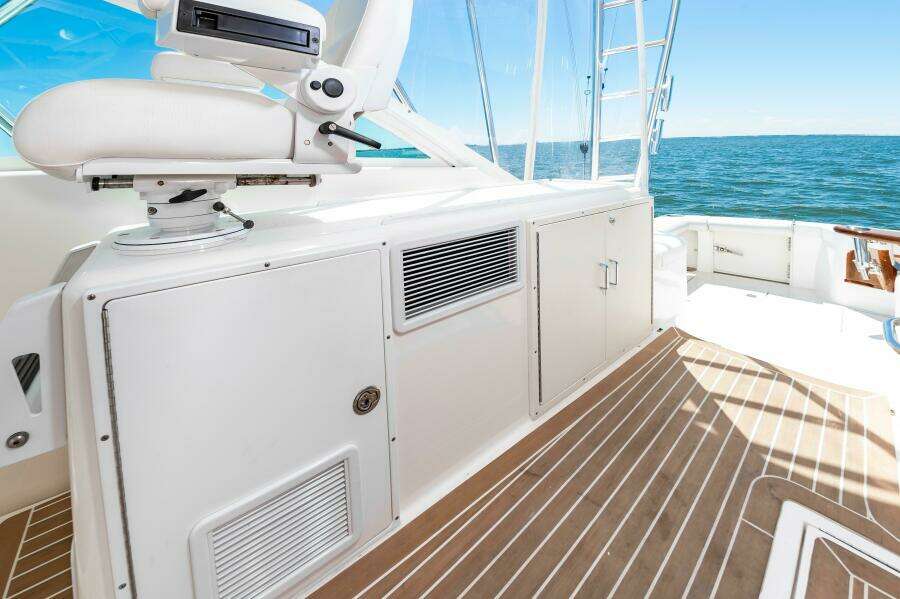 2008 Cabo 40 Express