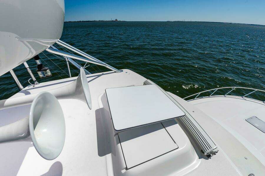 2008 Cabo 40 Express