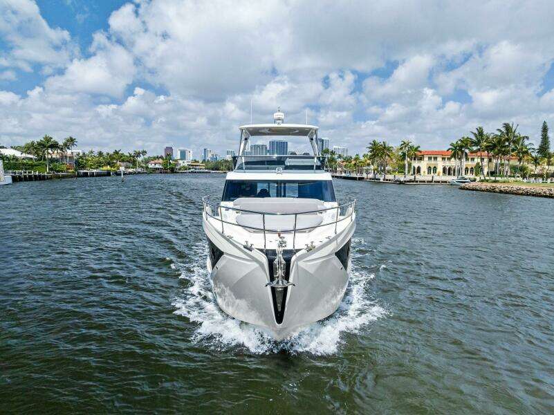2023 Absolute 52 Fly