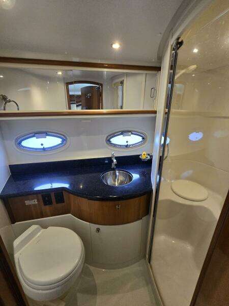 Carver Main Cabin Head 2