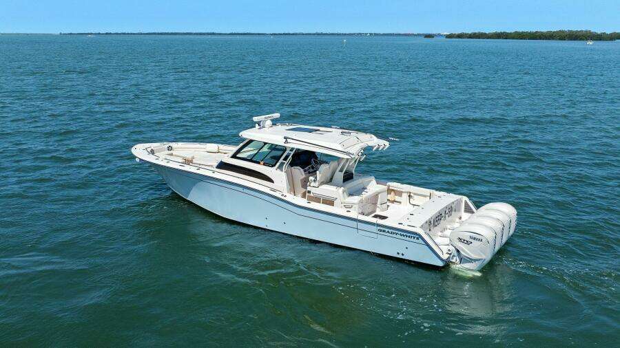 Grady White - Exterior Profile