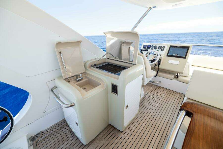 Azimut 64 A/Sea - Flybridge