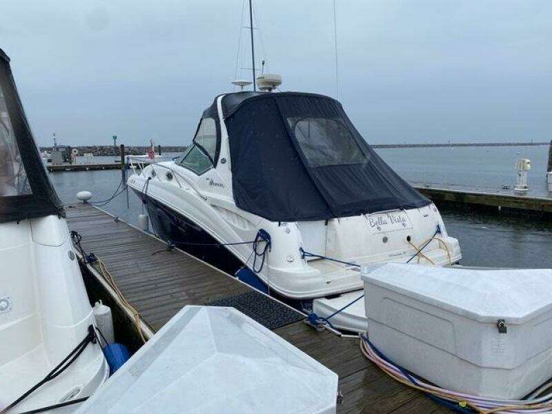 2004 Sea Ray 320 Sun Dancer