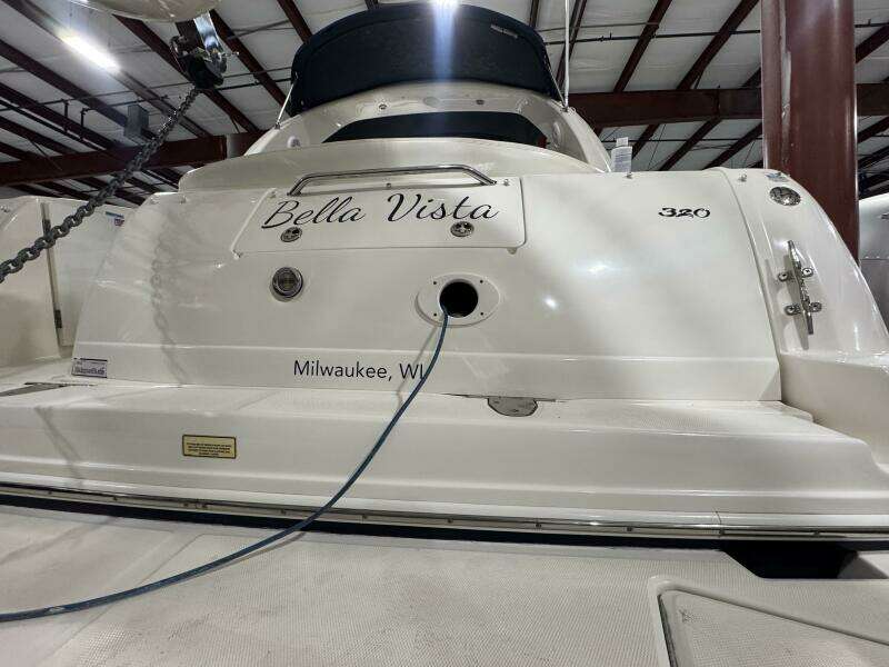2004 Sea Ray 320 Sun Dancer