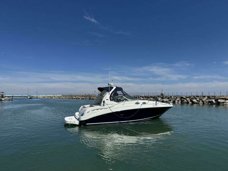 2004 Sea Ray 320 Sun Dancer
