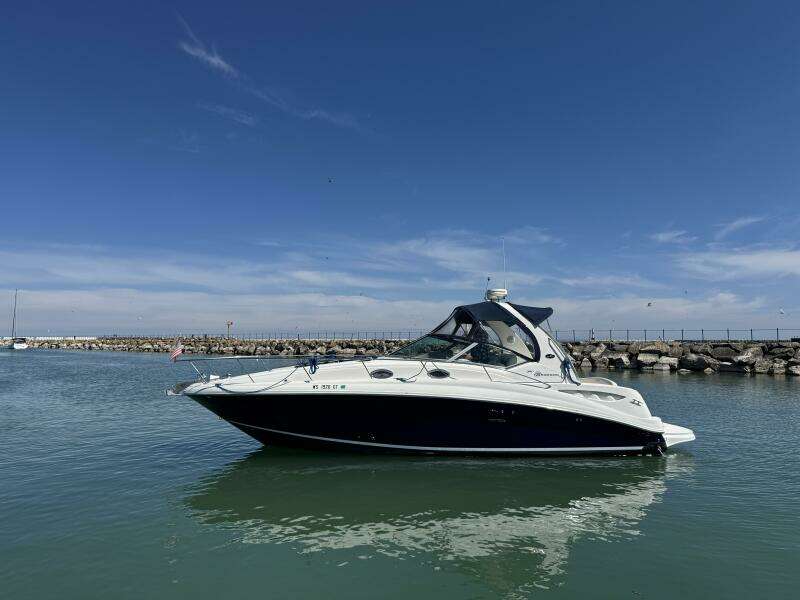 2004 Sea Ray 320 Sun Dancer