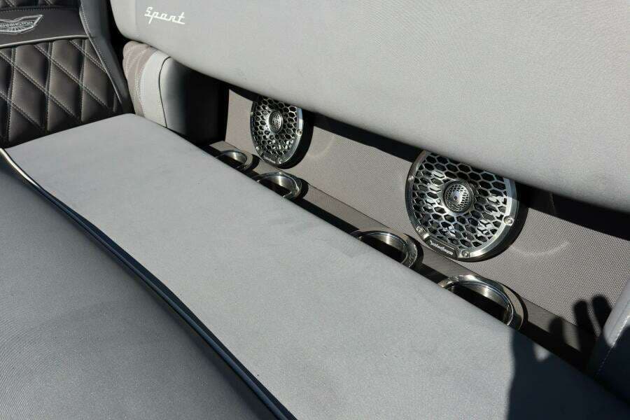 2021 Bennington RX25 Sport