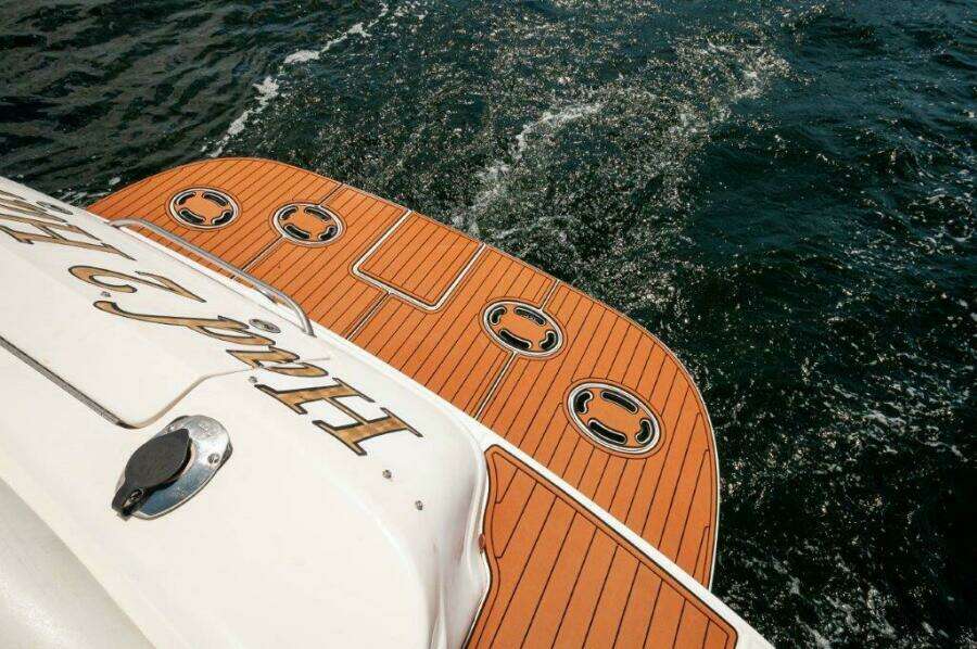 2003 Sea Ray 380 Sundancer 