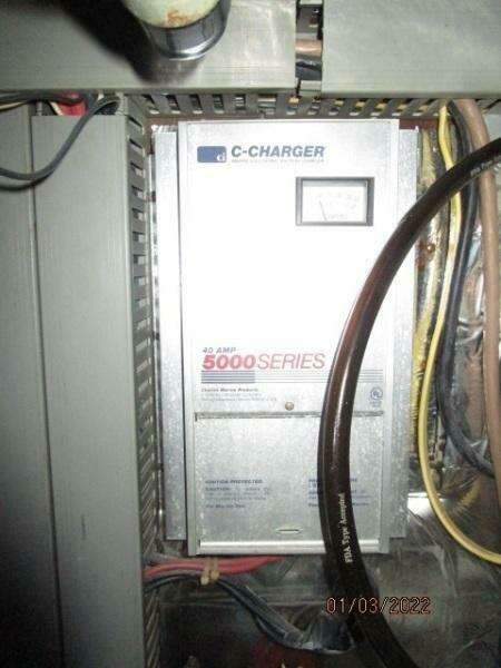 1990 Jefferson 43 Sundeck