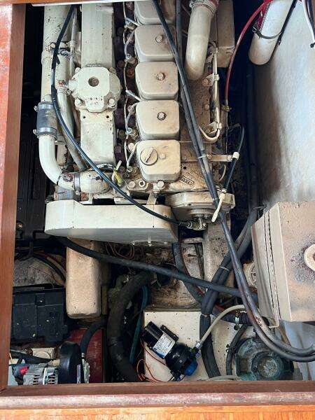 1987 Albin 43 Sundeck