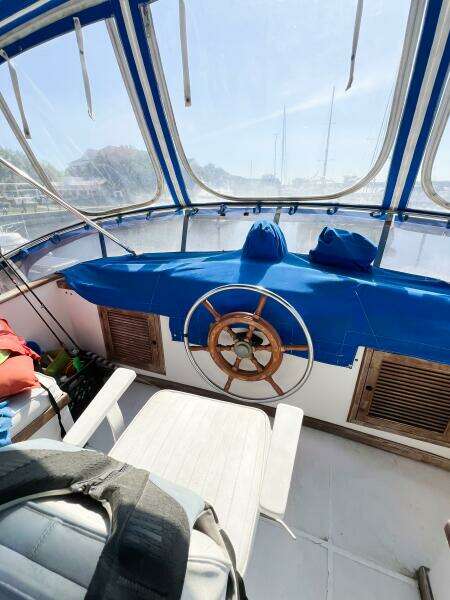 1987 Albin 43 Sundeck