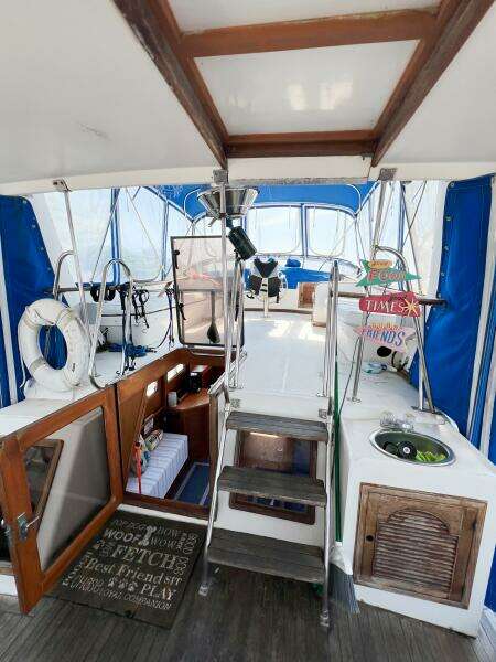 1987 Albin 43 Sundeck