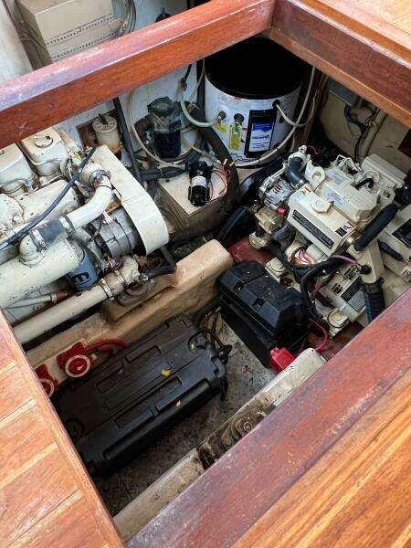 1987 Albin 43 Sundeck