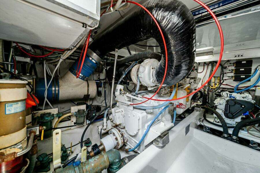 1999 Buddy Davis 52 Express 'Miss Josie'