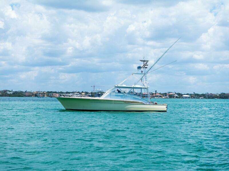 1999 Buddy Davis 52 Express 'Miss Josie'