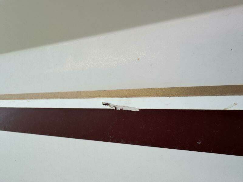 1994 Chaparral Signature 27 Cabin Cruiser