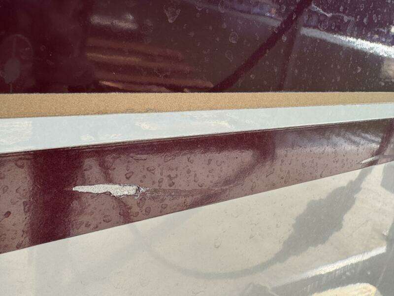 1994 Chaparral Signature 27 Cabin Cruiser