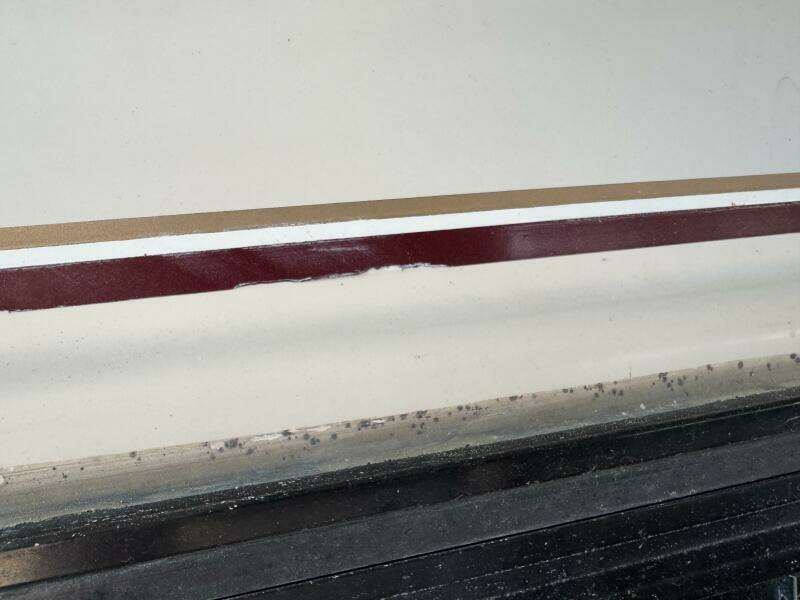 1994 Chaparral Signature 27 Cabin Cruiser