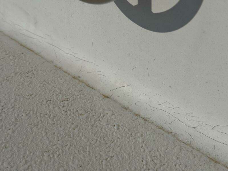 1994 Chaparral Signature 27 Cabin Cruiser