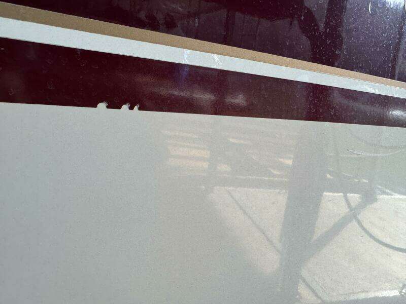 1994 Chaparral Signature 27 Cabin Cruiser