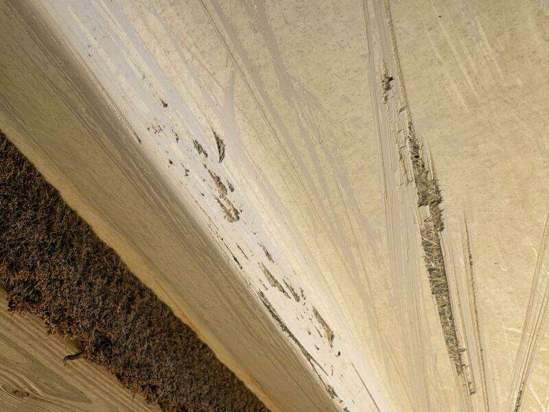 1994 Chaparral Signature 27 Cabin Cruiser