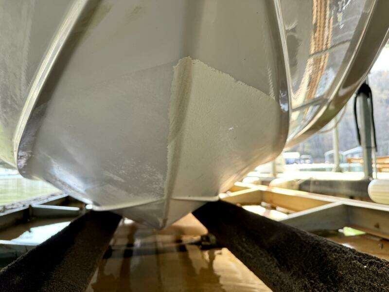 1994 Chaparral Signature 27 Cabin Cruiser