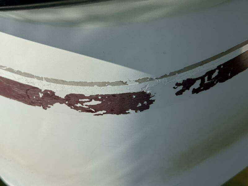 1994 Chaparral Signature 27 Cabin Cruiser