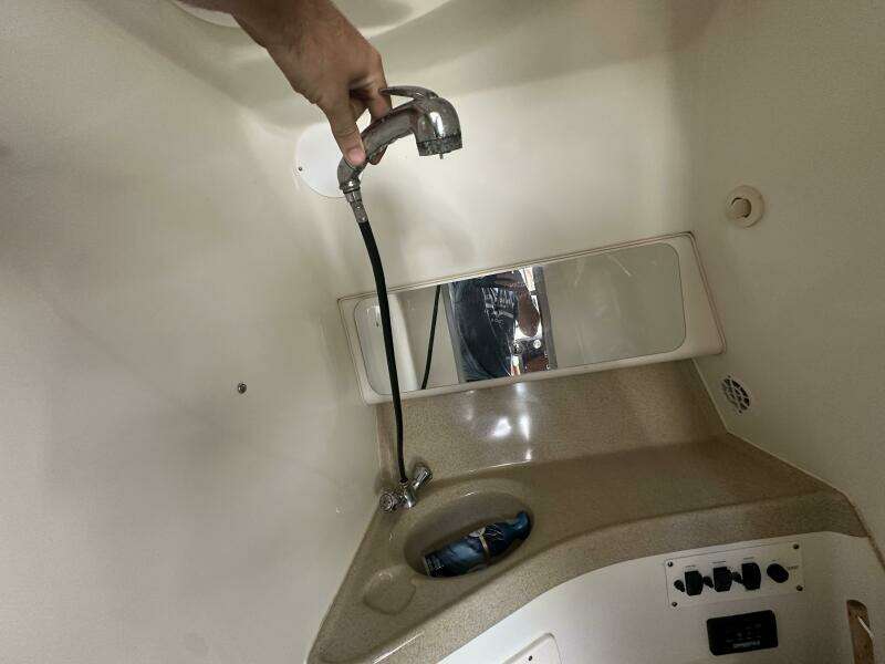 2007 Hydra-Sports 3300VX Vector Express