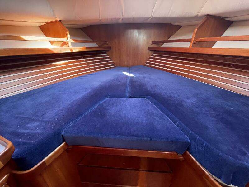 1997 Little Harbor WhisperJet 36