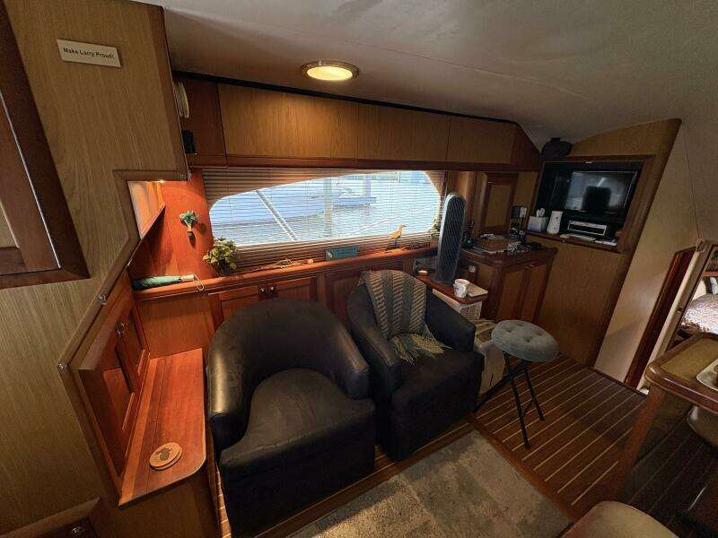 2005 Luhrs 41 Convertible "Rabbit Hole"