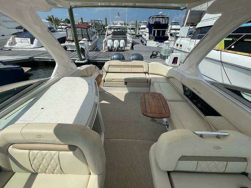 2018 Regal 33 OBX