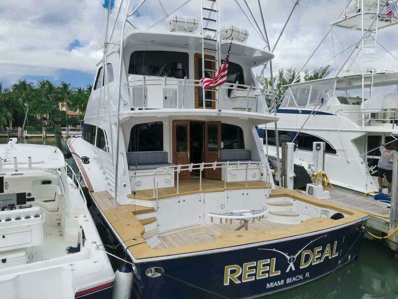 2005 Sea Force IX Enclosed Flybridge