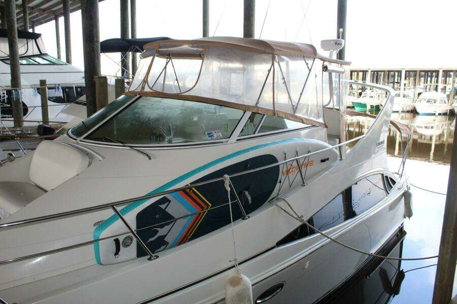 2004 Carver 360 Mariner
